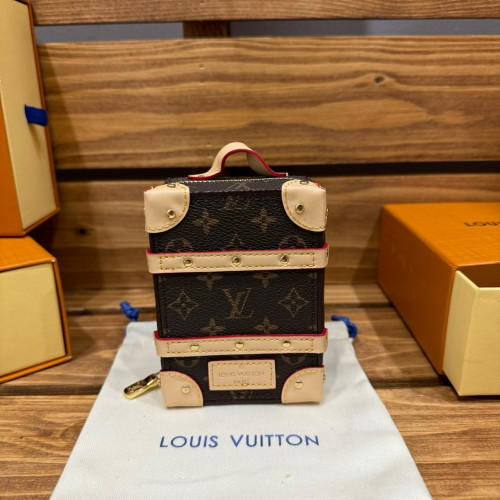 🤴🏻  #루비통 (L.V)  트렁크 키홀더 백참🤴🏻