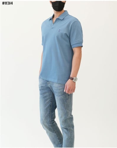 🔆 [BRUNELLO CUCINELLI] 브루넬로 쿠치넬리  자수로고 오픈카라 티셔츠 🔆