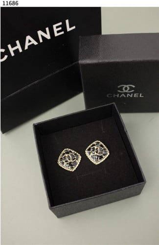 #샤넬 [Chanel] 스퀘어 트위드 블랙 귀걸이 신상입고💢 #귀걸이 #11686