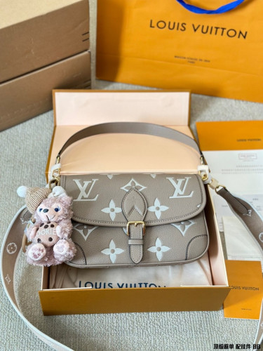 루이비통  고급 다이앤