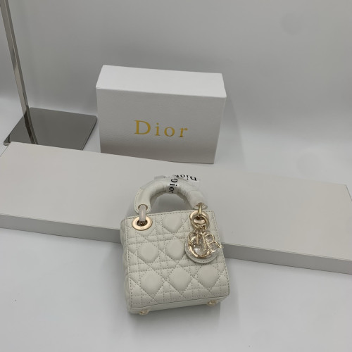 #디올  레이디 미니