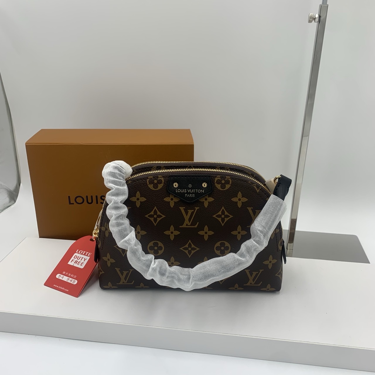 #루이비통 B 알마