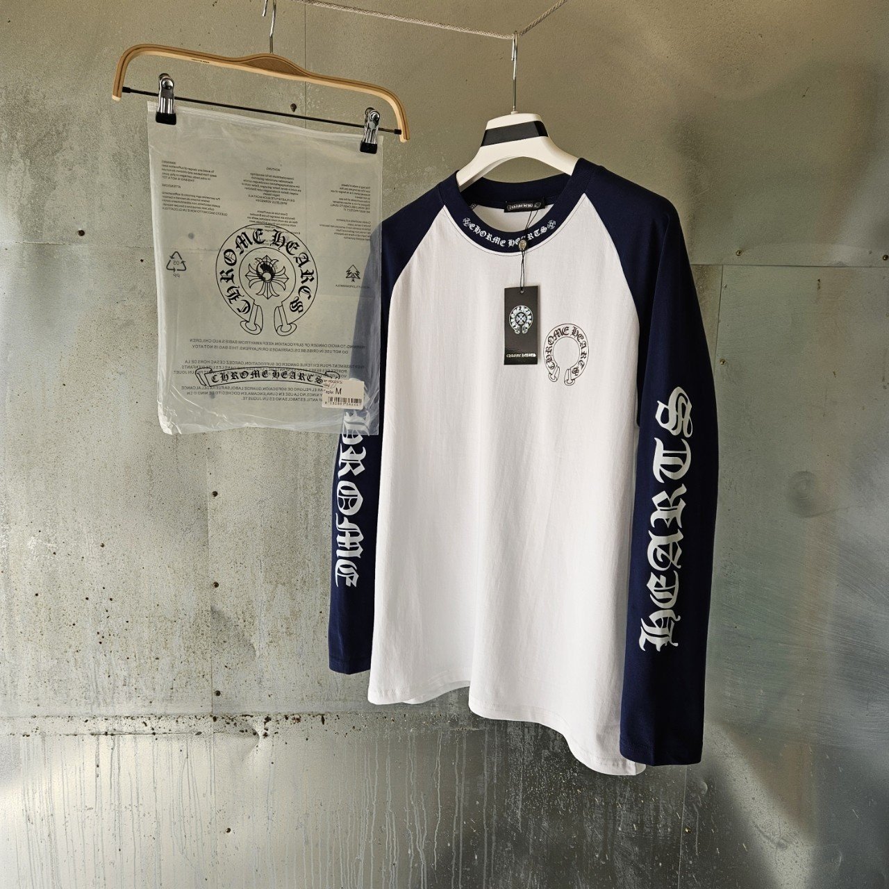 25 SS 크*하*  홀스슈 Baseball 티셔츠