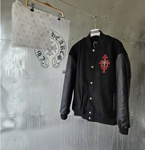 25 SS 크*하* 레더 바시티 자켓