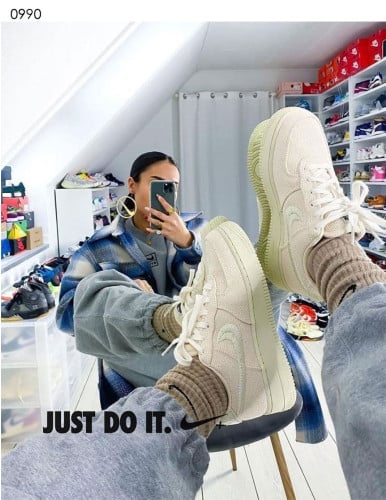 #나이키 [NIKE] 스투시(stussy) x 나이키 에어 포스1 로우 스니커즈 세일💢💢💢 #태그 #신발 #0990