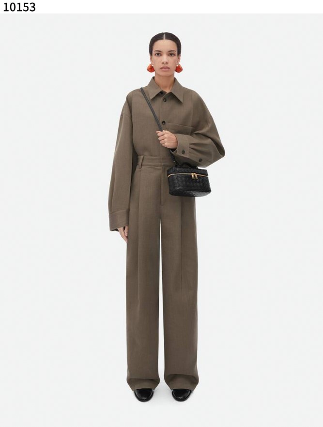 #보테가베네타 [BOTTEGA VENETA] 수입프리미엄급 뱅뱅 바니티 케이스 신상 입고💢 #태그 #가방 #10153