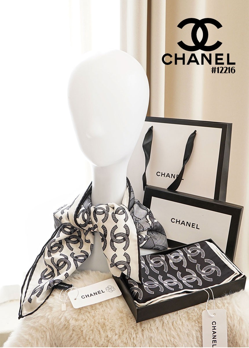 🔆 [CHANEL] 샤넬 트로피칼 스케치 실크 스퀘어 스카프 🔆