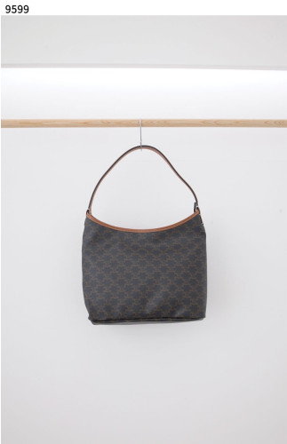 #셀린느 [CELINE] 셀린느 브라운 트리옹프 호보 숄더백 신상입고💢 #가방 #9599