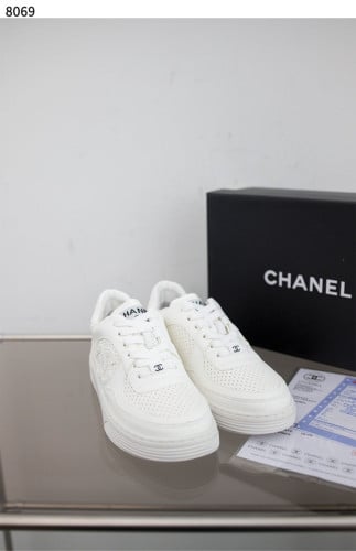  CC 에어포스 스니커즈