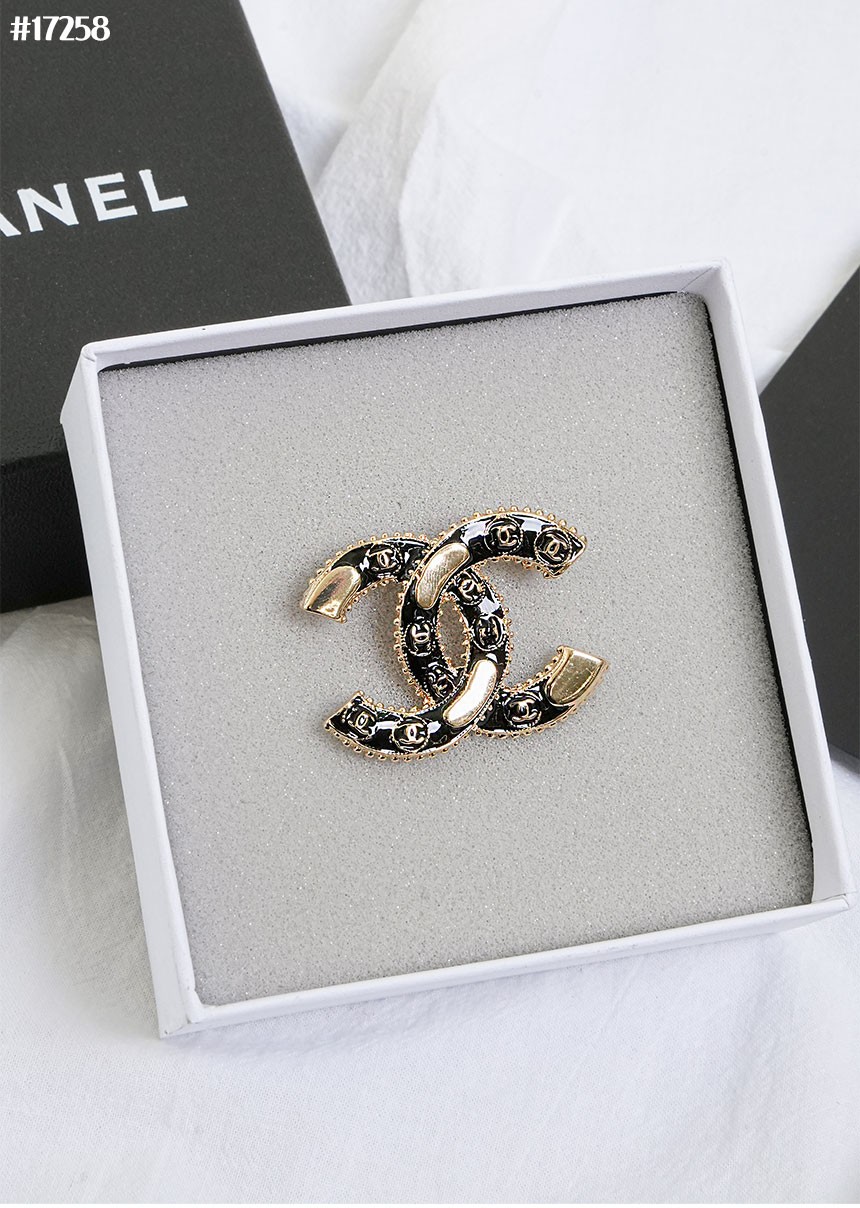 🔆 [CHANEL] 샤넬 CC 로고 링크 블랙 골드 브로치 🔆