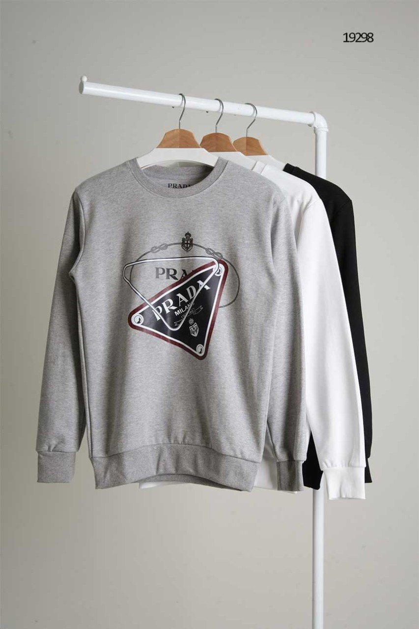 🔆 [PRADA] 프라다 삼각로고 그래픽 맨투맨 1+1 🔆