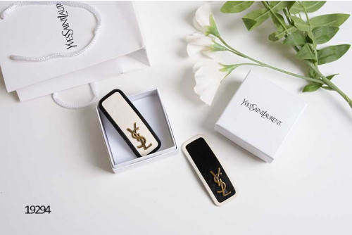 🔆 [SAINT LAURENT] 생로랑 금장로고 헤어핀 🔆