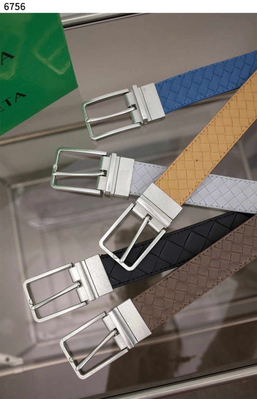 #보테가베네타 [BOTTEGA VENETA]  인트레치아토 실버 버클 벨트 신상입고💢 #벨트 #6756