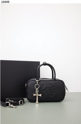 #크롬하츠 [Chrome Hearts] 크롬하츠 블랙 로고 탑핸들 크로스백 신상입고💢 #가방 #10449