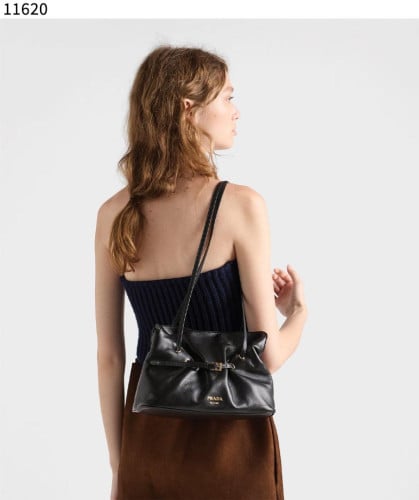 #프라다 [PRADA] 다다 스몰 나파 가죽 핸드백 신상입고💢 #가방 #11620