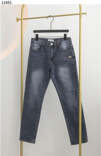 #프라다 [PRADA] 삼각로고 워싱 데님 신상입고💢 #하의 #팬츠 #11651