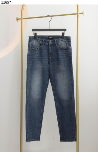 #펜디 [FENDI] 로고 워싱 데님 팬츠 신상입고💢 #하의 #팬츠 #11657