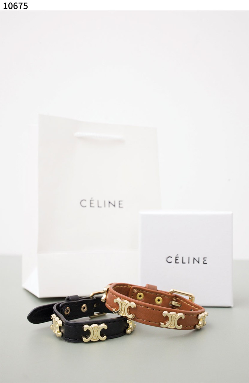 #셀린느 [CELINE] 셀린느 트리옹프 레더 스트랩 팔찌 신상입고💢 #팔찌 #10675