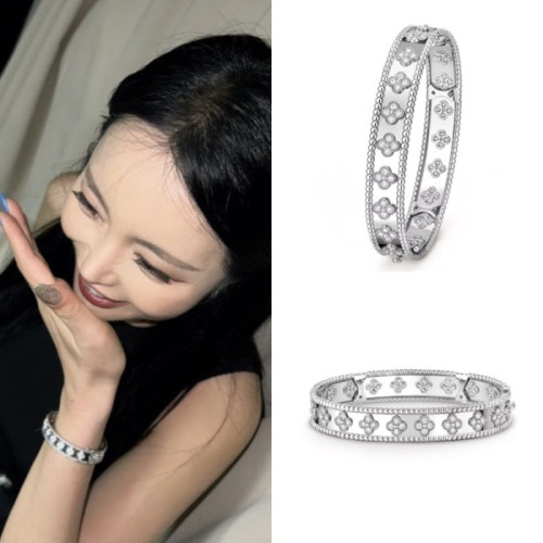 반클리프 뻬를리 클로버 브레이슬릿