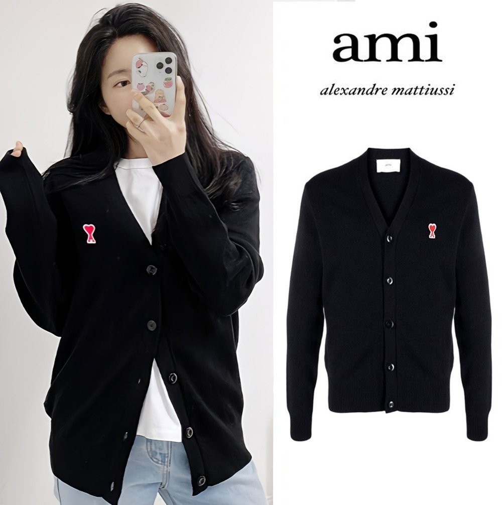 🤍▫️A♡I 💓 SMALL PATCH Cardigan 💓 ▫️ 🤍