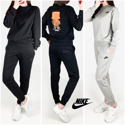 <나이키 특양면 맨투맨 조거 세트>