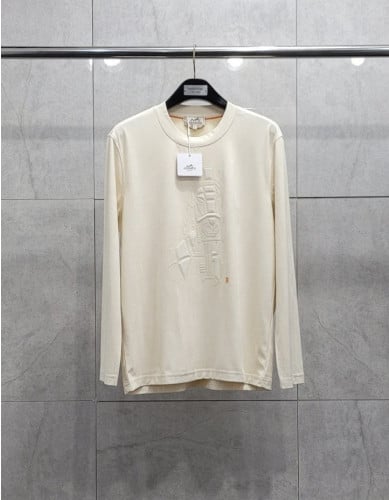 H 긴팔 슬리브 티셔츠입고!!