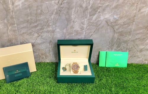 R 데이데이트 18K로즈골드 금통 초코로만인덱스