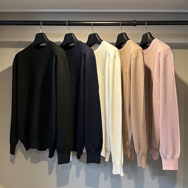 💕 아* 드 꾀흐 까마이외 자수 크루넥 니트