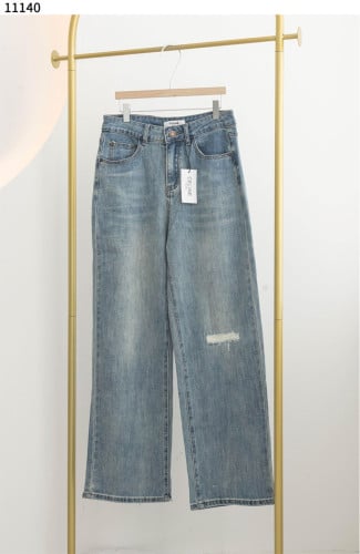 #셀린느 [CELINE] 셀린느 세미와이드 워싱 데님 팬츠 신상입고💢 #하의 #팬츠 #11140