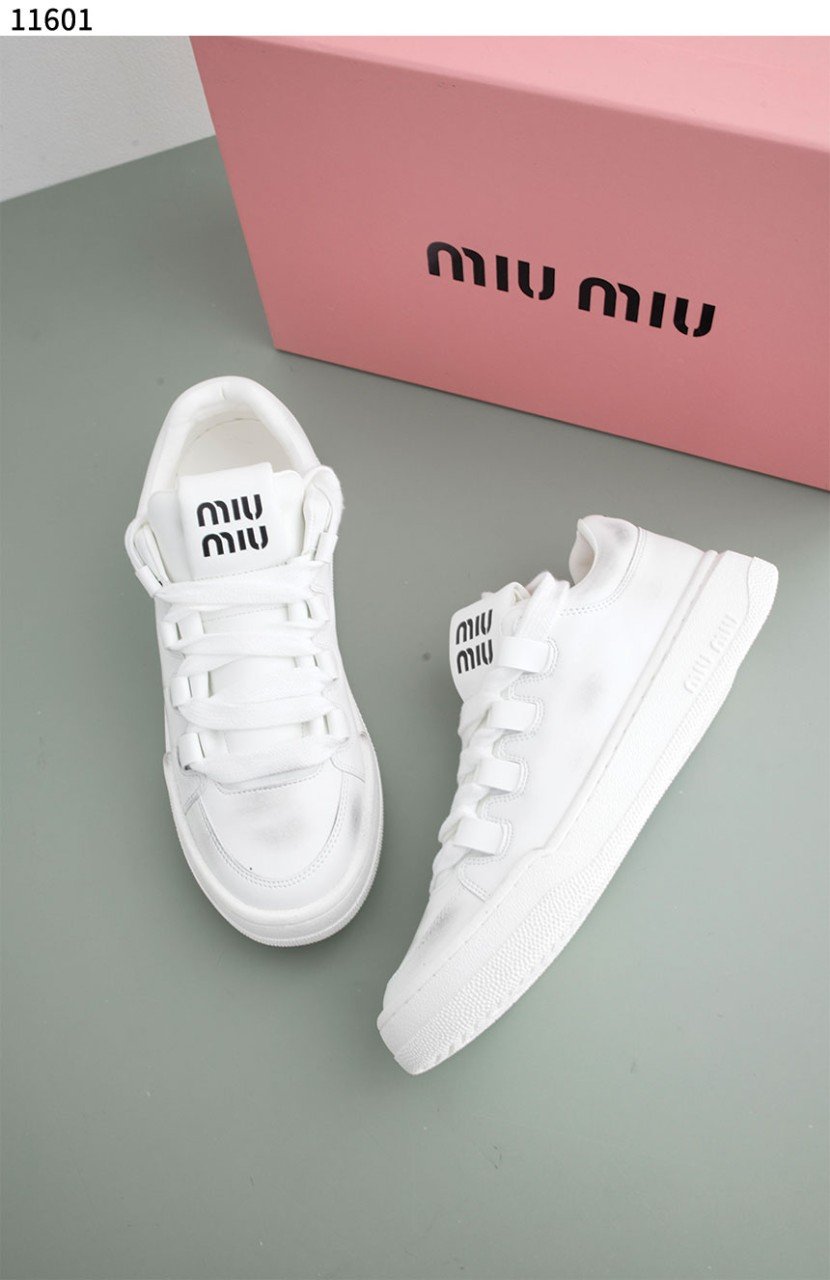 #미우미우 [MIU MIU] 여성 가죽 스니커즈 신상입고💢 #신발 #11601