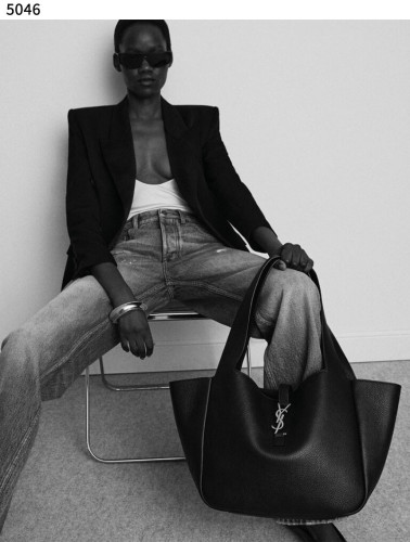 #입생로랑 [YSL] 수입프리미엄급 BEA TOTE IN GRAINED LEATHER 미디엄백 신상 입고💢 #태그 #가방 #5046