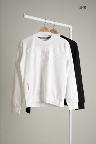 🔆 [PRADA] 프라다 삼각 빅로고 포인트 맨투맨  🔆