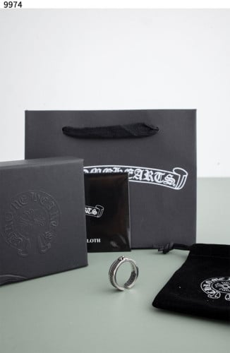 #크롬하츠 [Chrome Hearts] 크롬하츠 2021 크로스 도트 뱅글 반지 신상입고💢 #반지 #9974