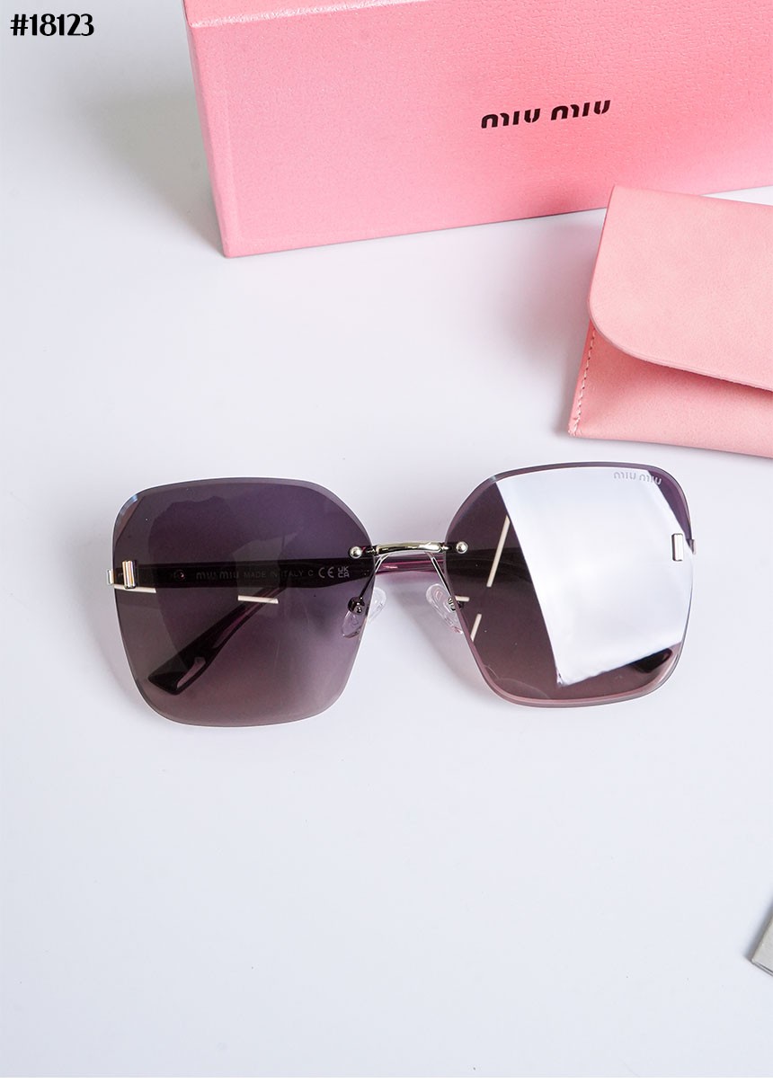 UM🔆 [MIUMIU] 미우미우 클리어 M 로고 무테 스퀘어 선글라스 🔆