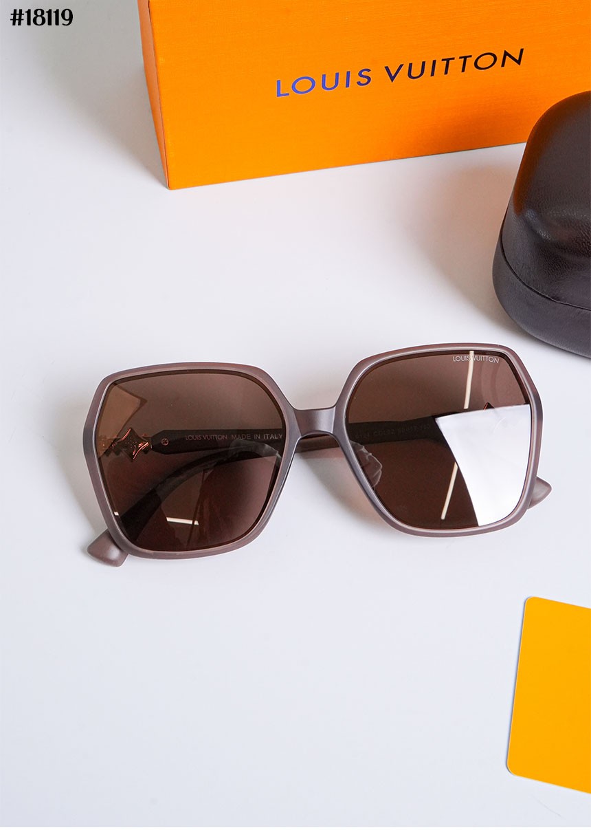 UM🔆 [LOUIS VUITTON] 루이비통 매트 모티프 오버사이즈 스퀘어 선글라스 🔆