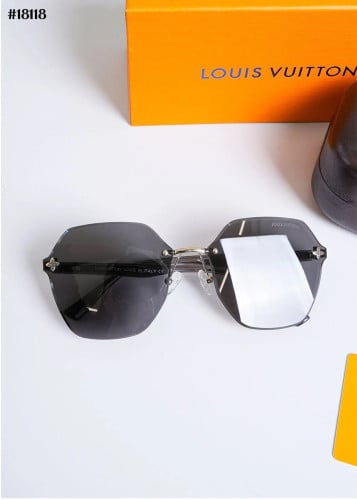 UM🔆 [LOUIS VUITTON] 루이비통 클리어 모티프 폴리곤 무테 선글라스 🔆