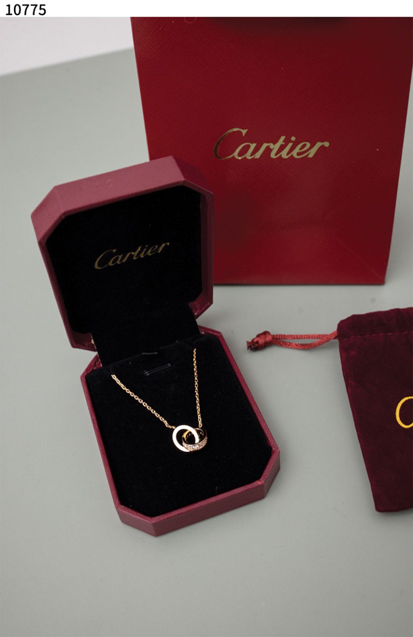 UM #까르띠에 [CARTIER] 까르띠에 LOVE 펜던트 네크리스 신상입고💢 #목걸이 #10775