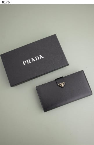 #프라다 [PRADA] 프라다 라지 사피아노 가죽 여성 장지갑 신상입고💢 #지갑 #8176