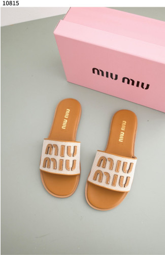 #미우미우 [MIU MIU] 미우미우 캔버스 및 가죽 슬라이드 베이지 신상입고💢 #신발 #10815