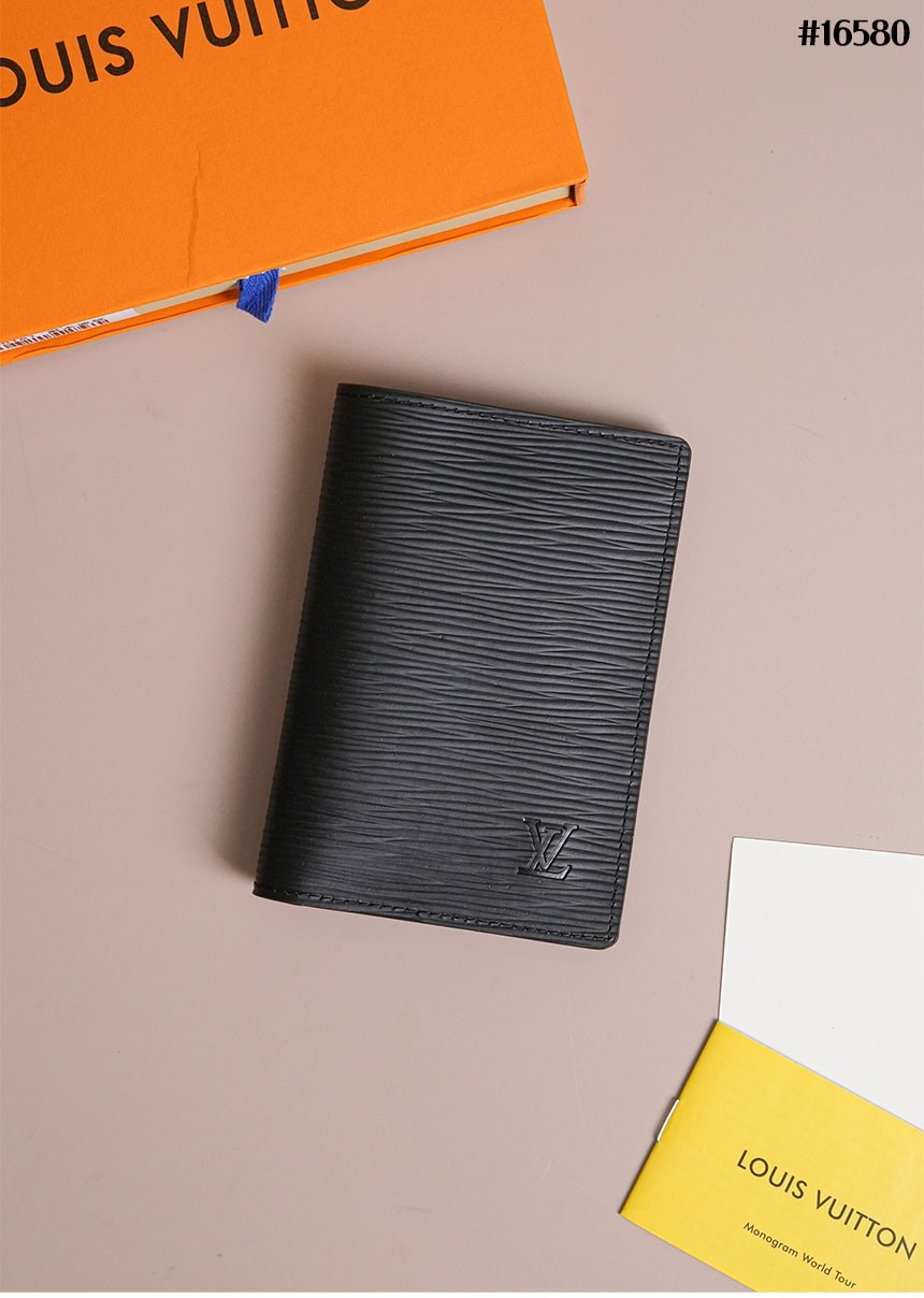 🔆 [LOUIS VUITTON] 루이비통 에삐 레더 여권 케이스 🔆