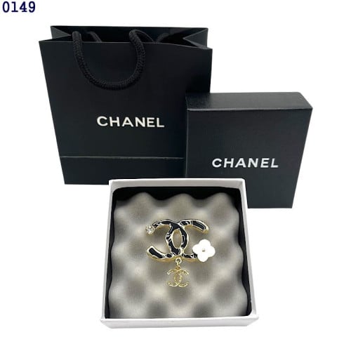 👹샤* CC 블랙 골드 로고 브로치👹