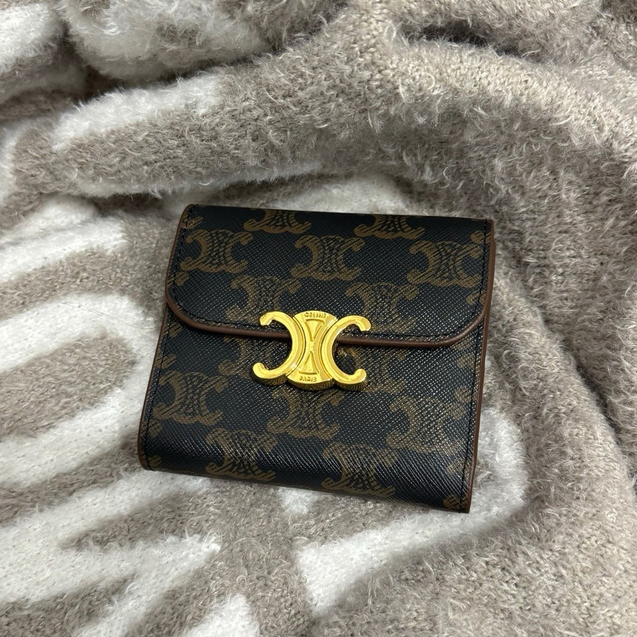 🤴🏻 #셀린느 (C*line)  캔버스 반지갑🤴🏻