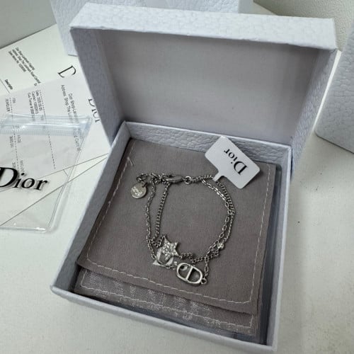 🤴🏻  #디올 (D*or) CD 더블 팔찌🤴🏻