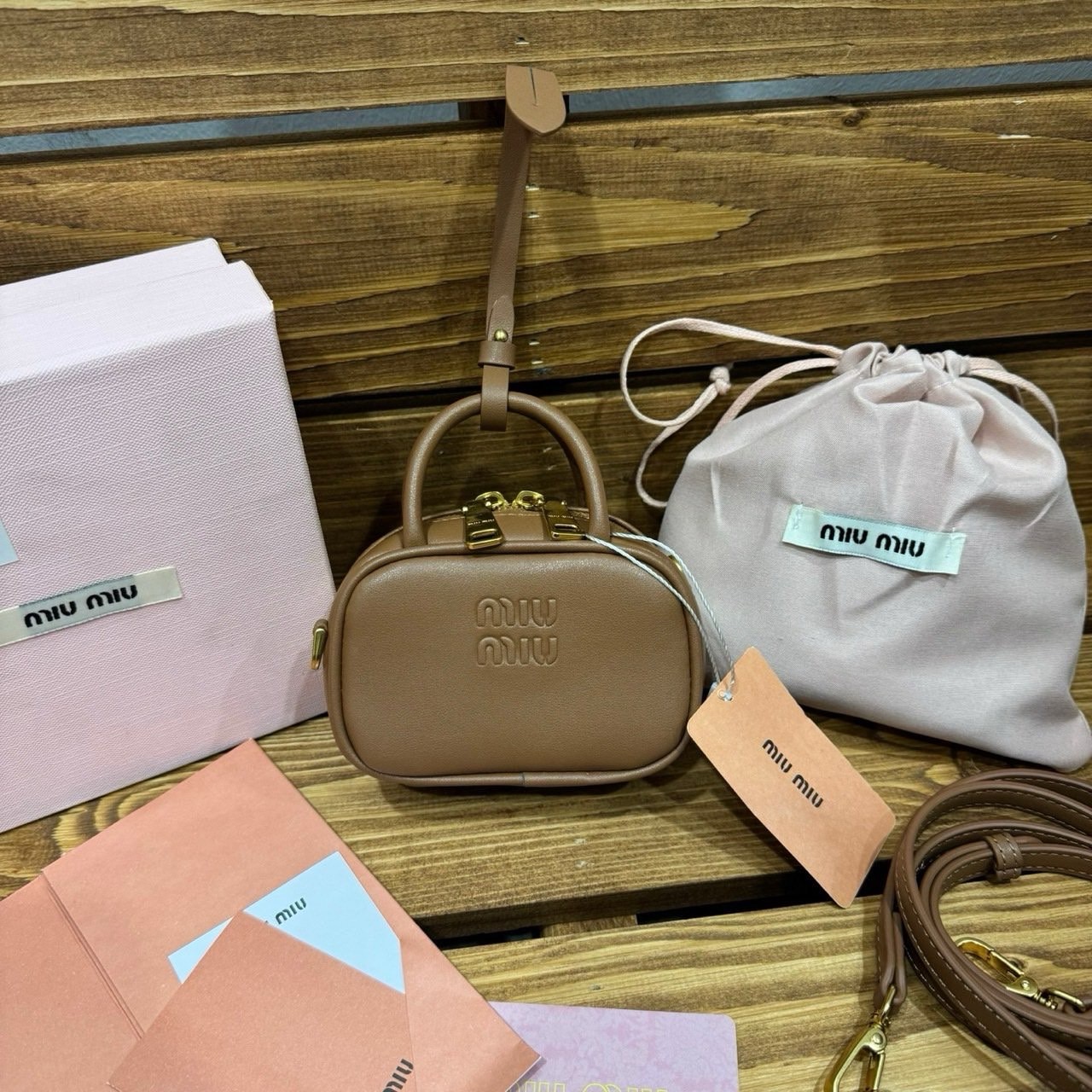 🤴🏻 #미우미우  마이크로 가죽 미니백🤴🏻