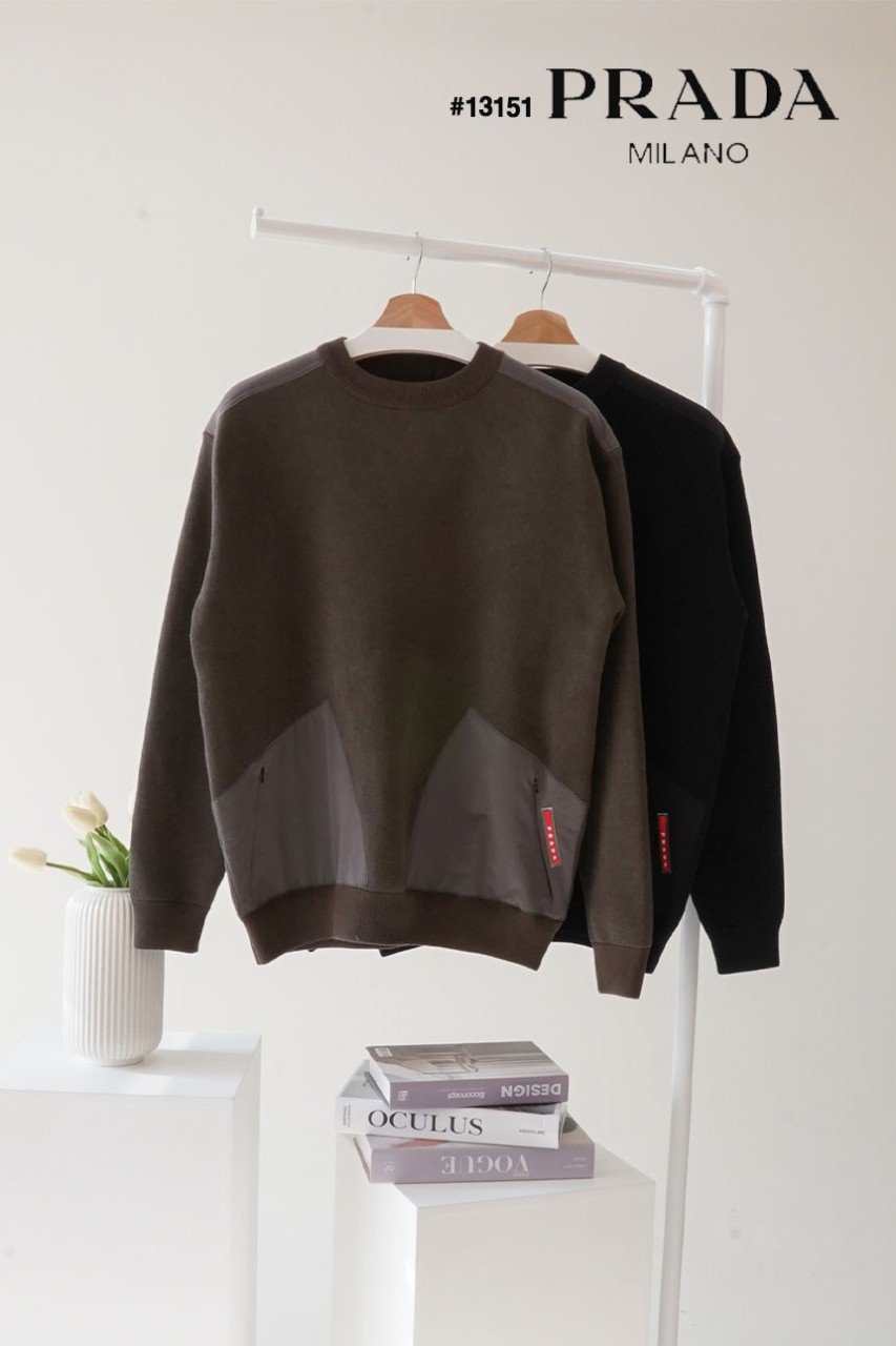 🔆 [PRADA] 프라다 남성 레드 띠로고 테리 맨투맨 🔆