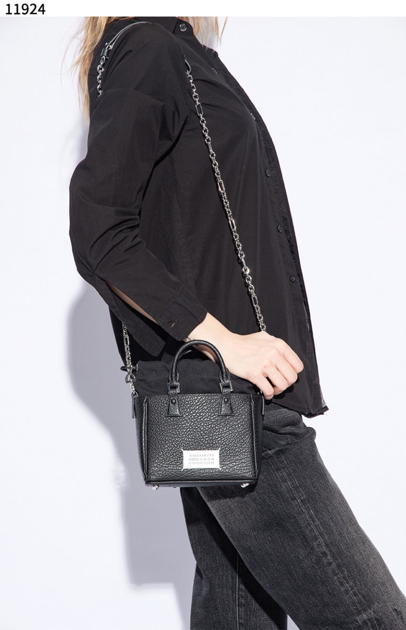 #메종마르지엘라 [Maison Margiela] 수입프리미엄급 메종마르지엘라 5AC 탑 핸들 레더 미니 토트백 신상 입고💢 #태그 #가방 #11924