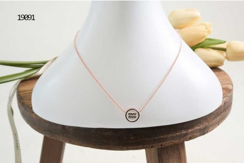 🔆 [MIUMIU] 미우미우 에나멜 메탈 로고 네크리스 목걸이🔆