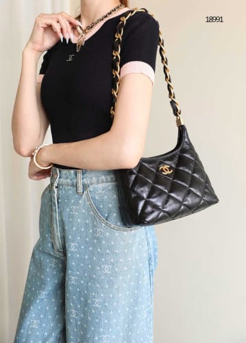 🔆 [CHANEL] 샤넬 24 호보백 스몰 샤이니 램스킨 블랙 🔆