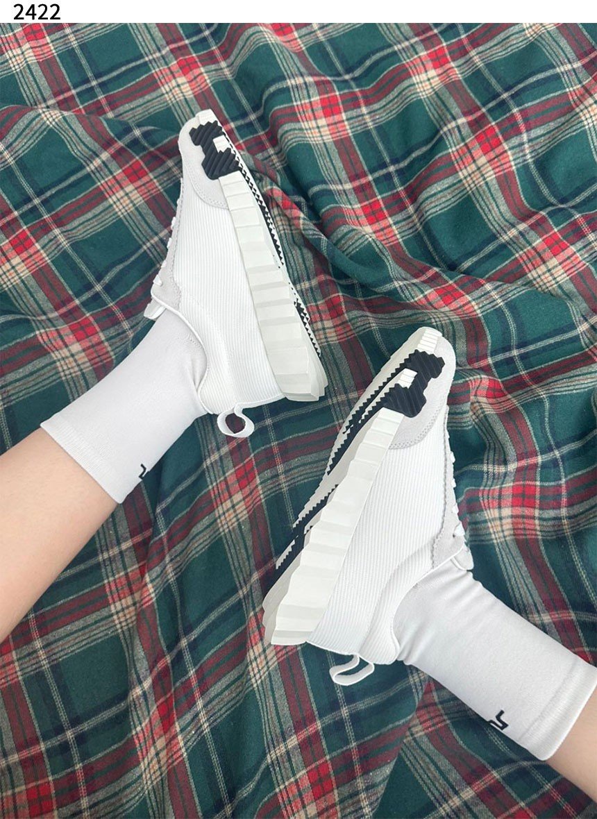 #에르메스 [HERMES] 수입프리미엄급 에르메스 바운싱 스니커즈 신상 입고💢 #태그 #신발 #2422