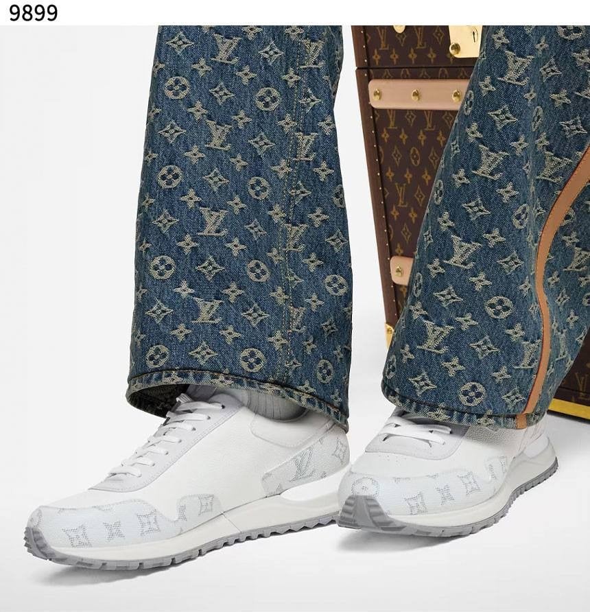 #루이비통 [Louis Vuitton] 루이비통 런 어웨이 스니커즈 전사이즈 재입고💢 #신발 #9899